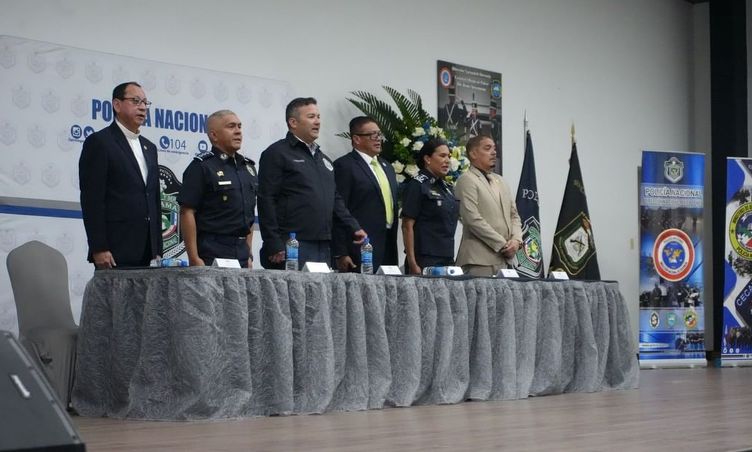 foto de portada de la publicación Ceremonia de Clausura del Diplomado Estratégico en Gestión de Seguridad y Defensa Nacional