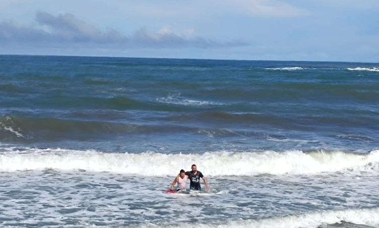 foto de portada de la publicación Rescate exitoso en Playa Aníbal de la provincia de Colón
