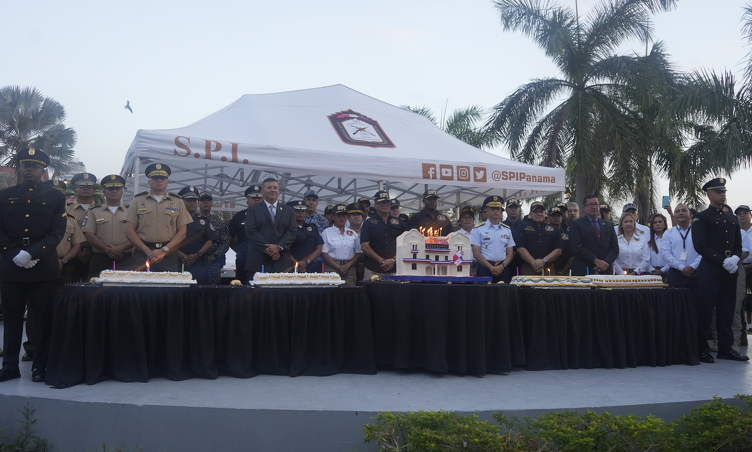 foto de portada de la publicación Actividades que se realizaron en conmemoración a los XXXV Años de Aniversario